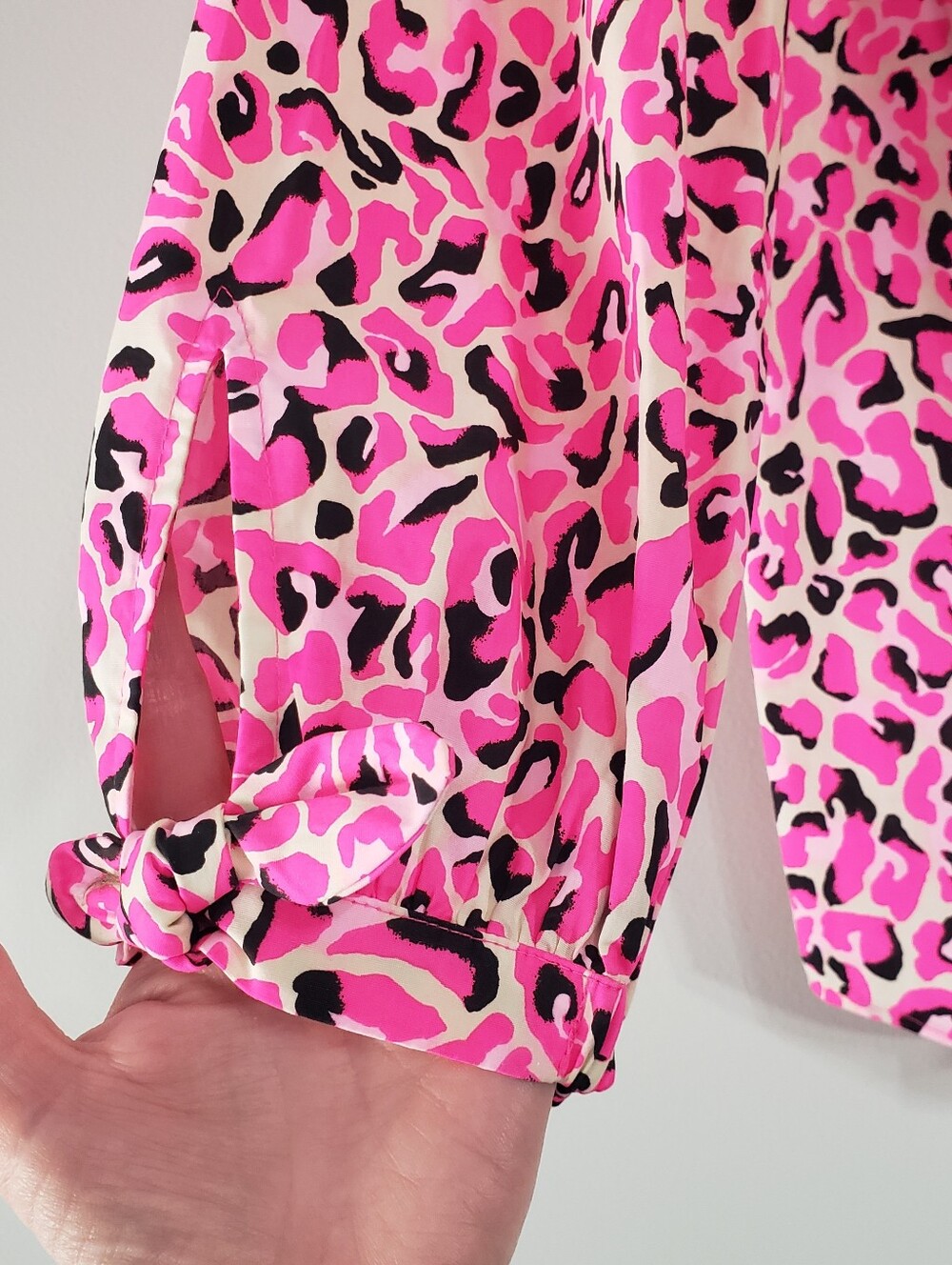 Lily Pulitzer Sherida Pink Leopard Print Blouse Top Women Large Cotton Coastal - Picture 3 of 11